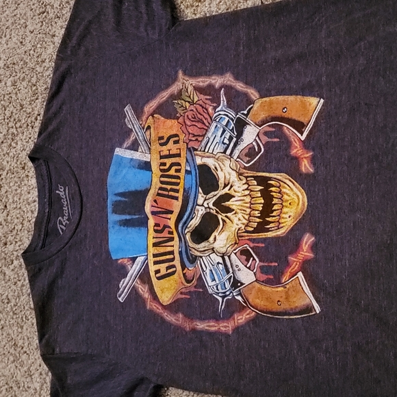 Bravado Guns N' Roses Skull Pattern Band T-shirt, size S for men unclear black type Vintage Second Hand